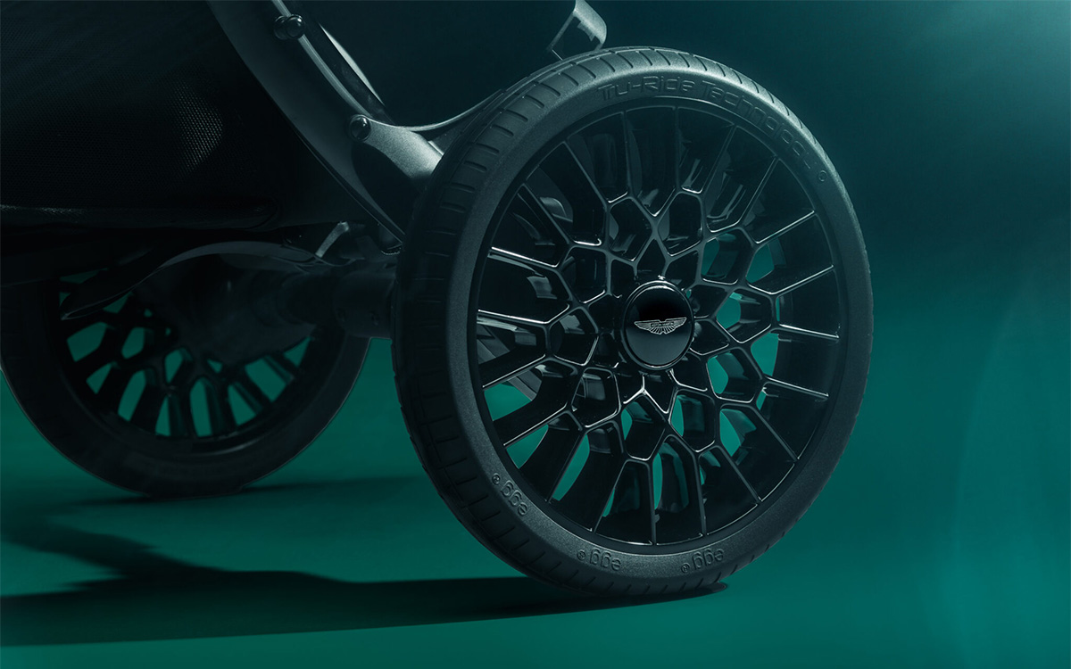 Фото: Aston Martin