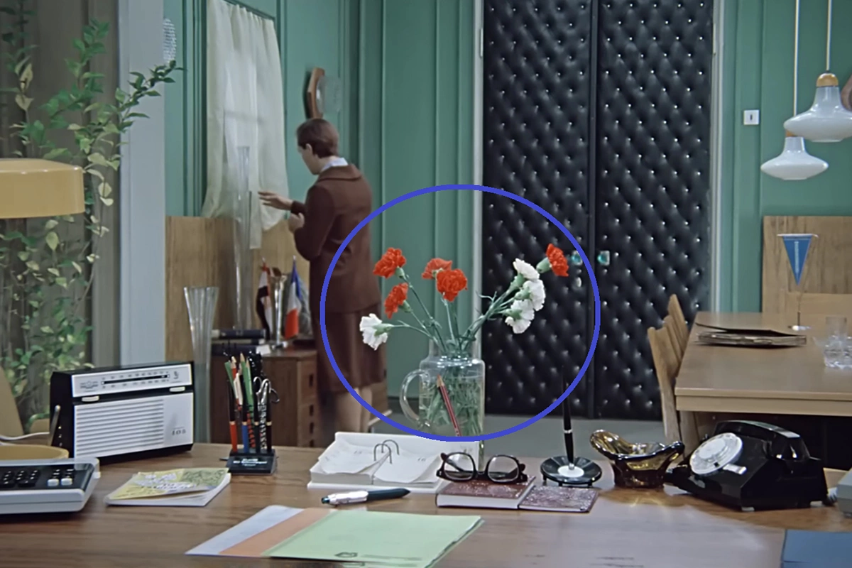 Кадр из фильма «Служебный роман» (1977), режиссер Эльдар Рязанов