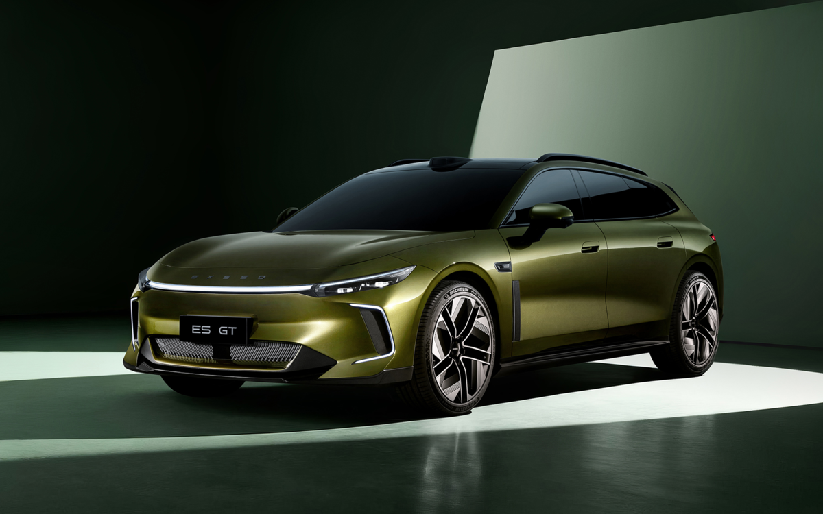Exeed впервые представит Exlantix ES GT и EX8 на Пекинском автосалоне
