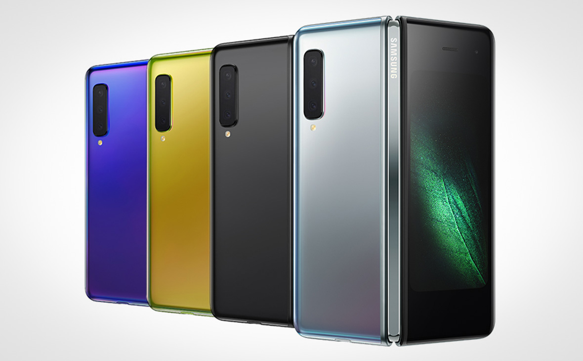 Samsung посоветовала не клеить пленку на экран смартфона Galaxy Fold — РБК