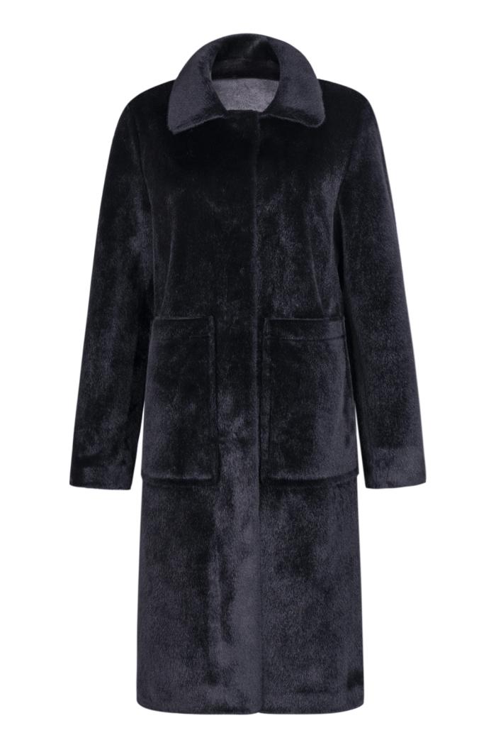Пальто из искусственного меха, TJ Collection, 69&nbsp;990 руб. (TJ Collection)