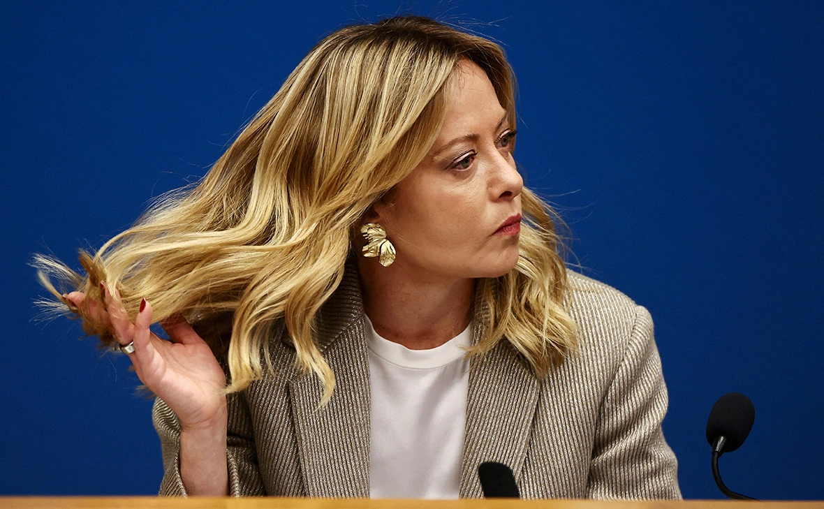 Vincenzo Livieri / Reuters