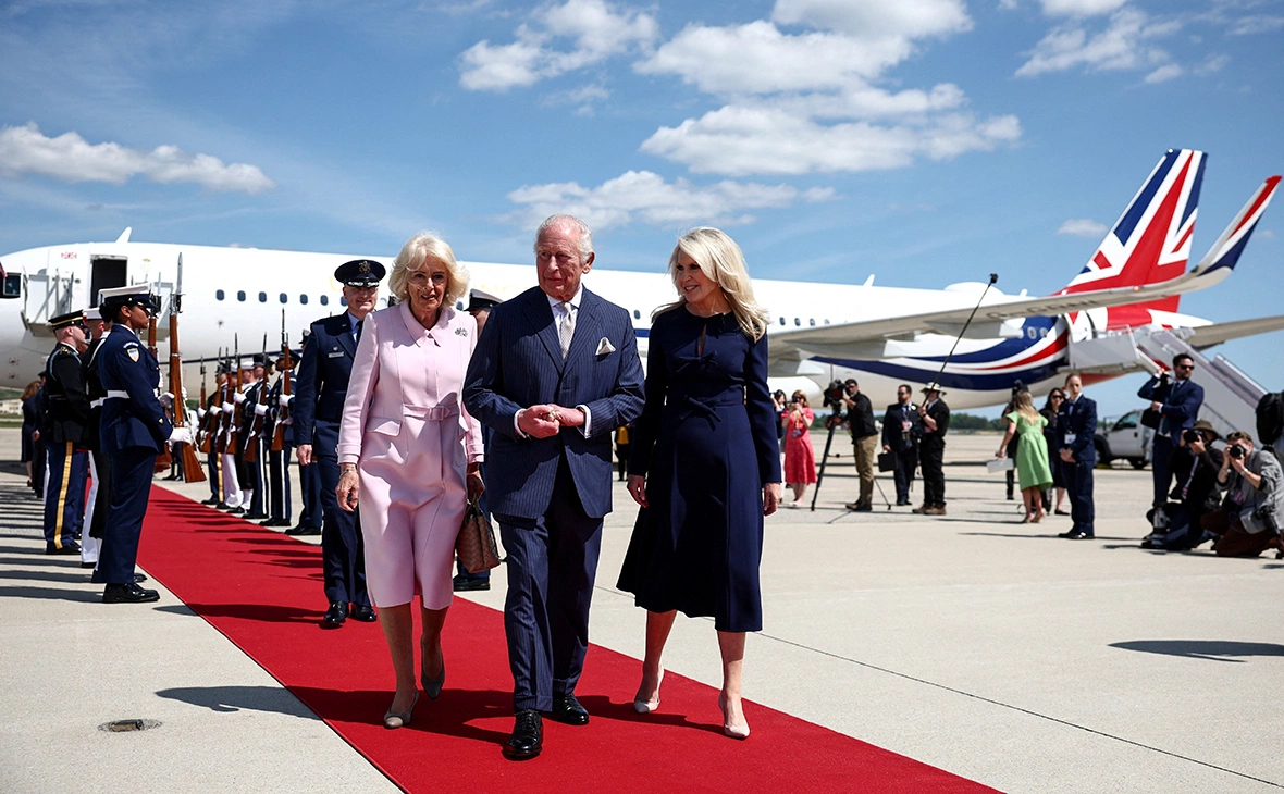 Henry Nicholls / Reuters