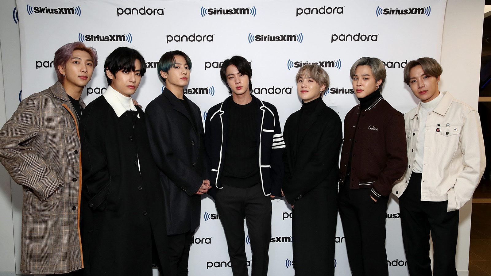 Южнокорейская группа BTS 