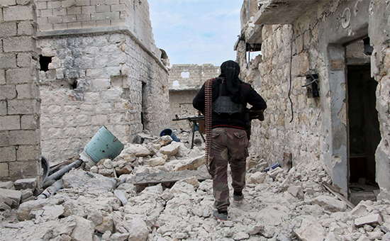 Вооруженный повстанец в Алеппо, Сирия