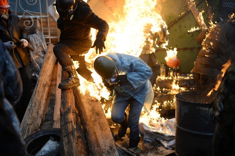 Число жертв уличных столкновений в Киеве увеличилось 