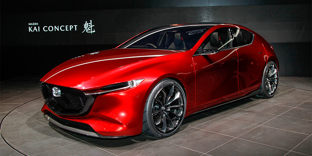 Mazda показала прототип «тройки» нового поколения