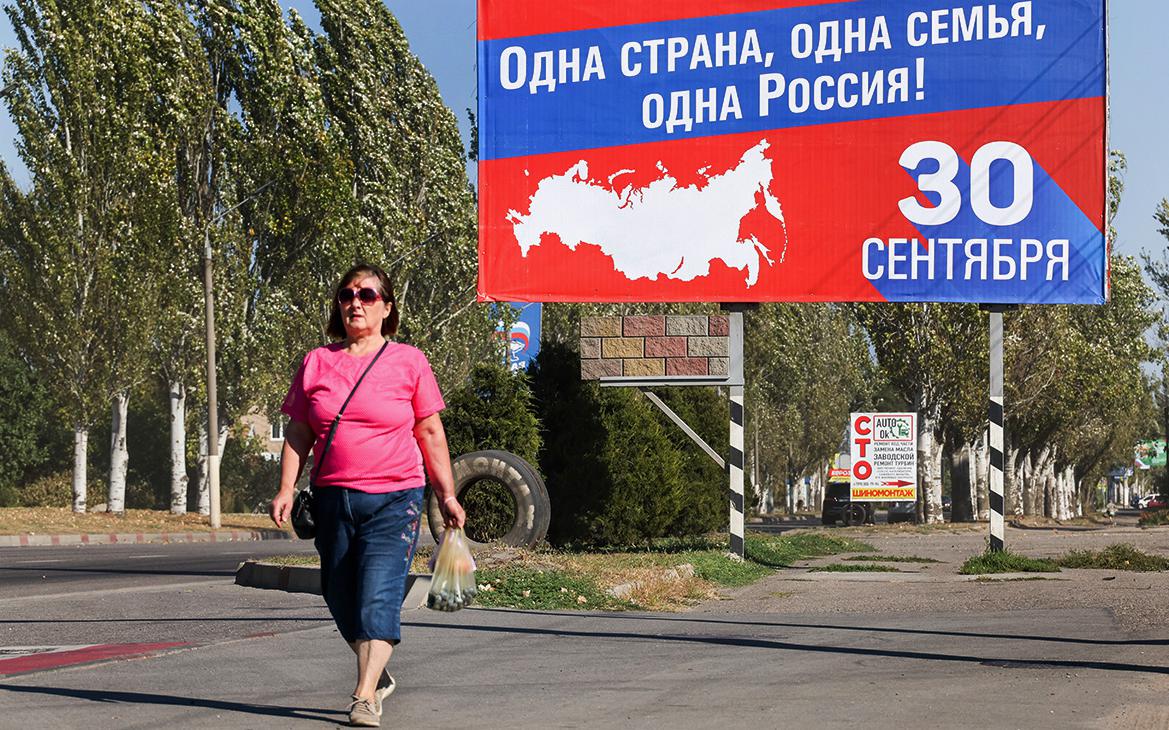Власти впервые назвали численность россиян в новых регионах
