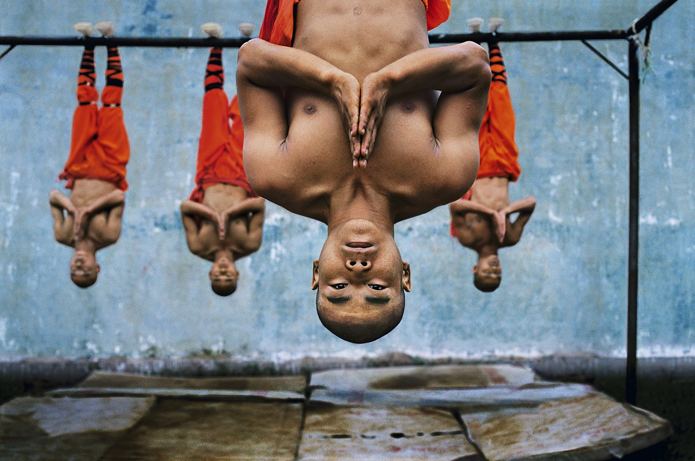 Стив МакКарри. Тренировка шаолиньских монахов. Чжэнчжоу, Китай, 2004
