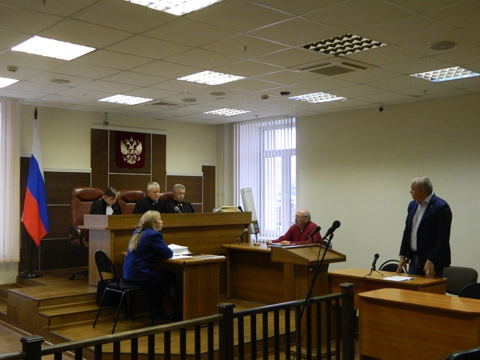 Михаил Лобанов