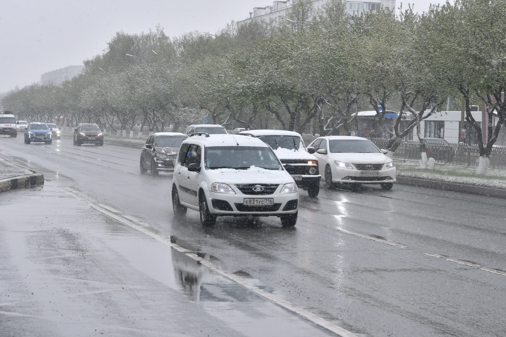 В Татарстане водителей предупредили о мокром снеге и метели на дорогах