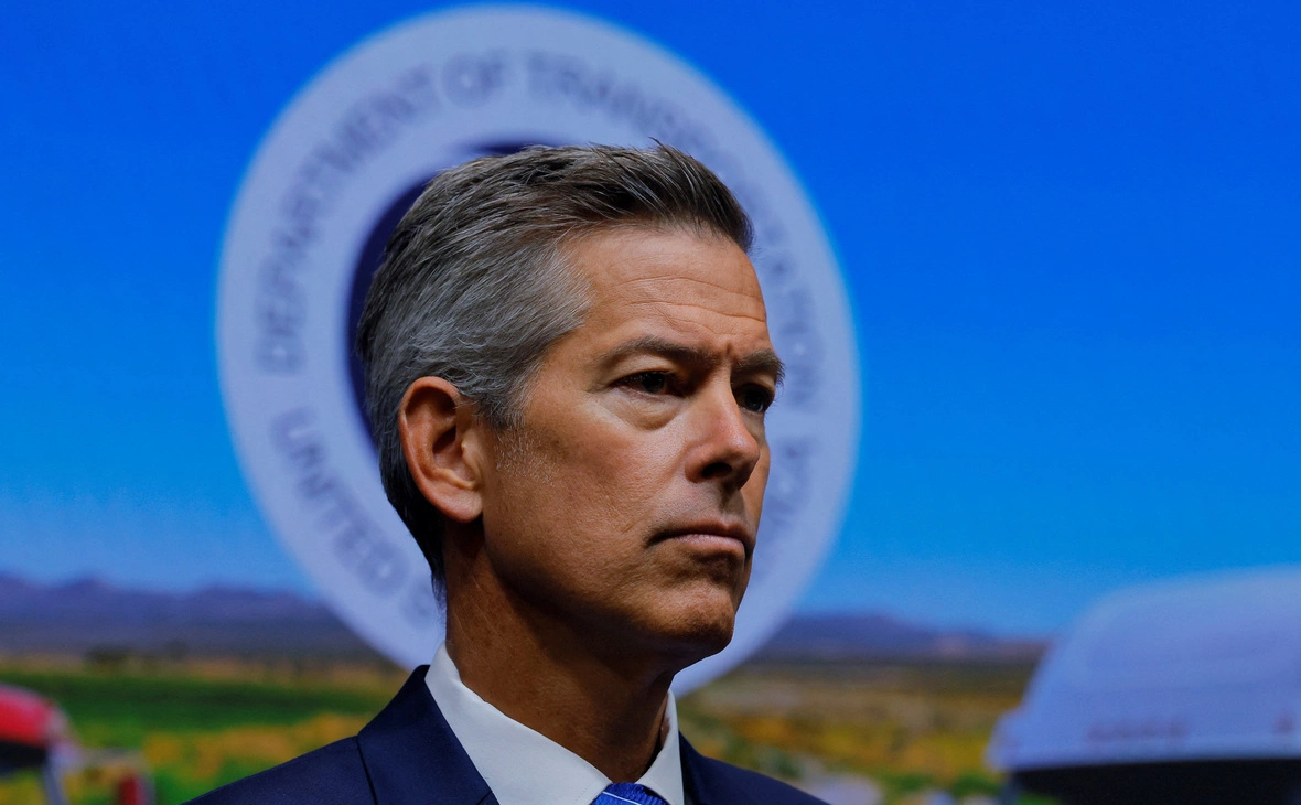 Brian Snyder / Reuters