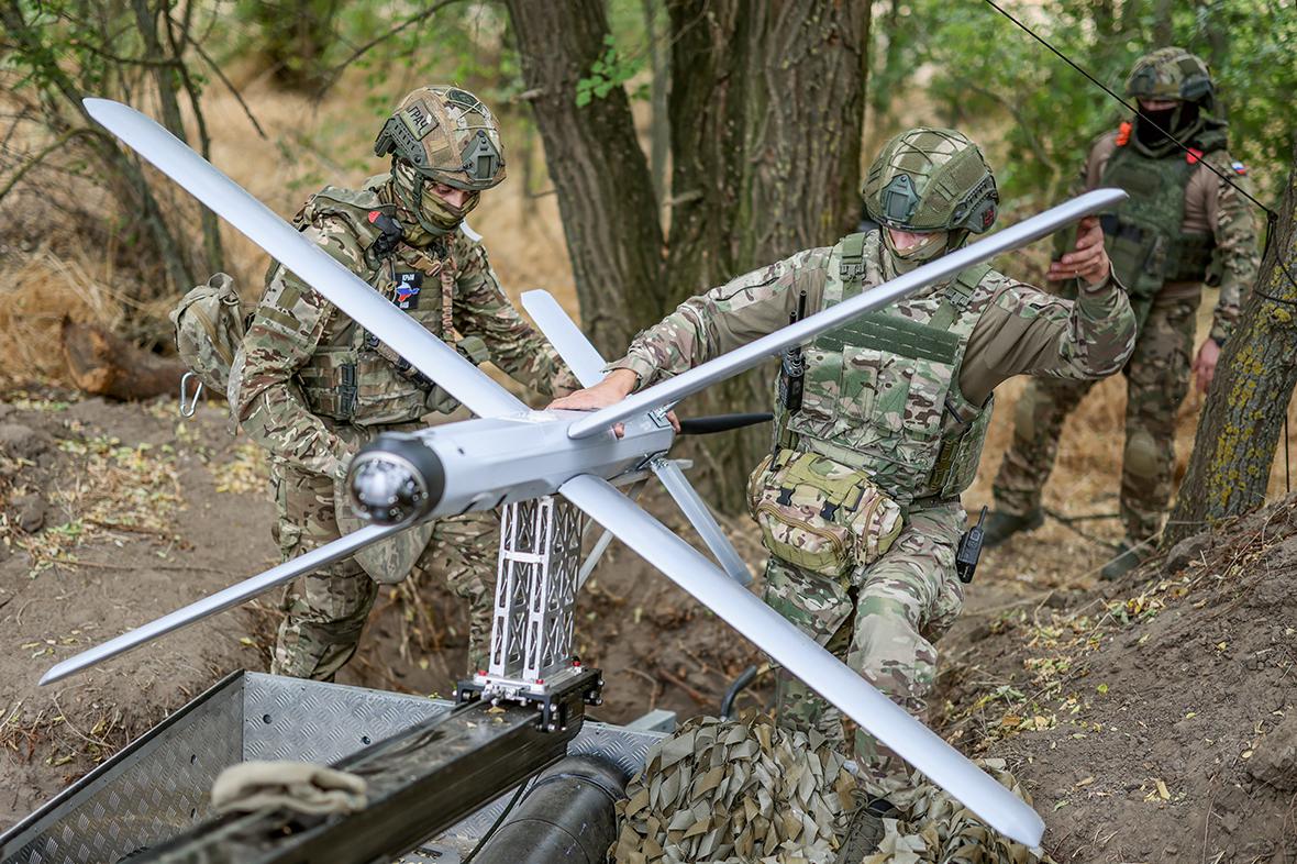 Работа расчета барражирующего боеприпаса &laquo;Ланцет&raquo; в Херсонской области