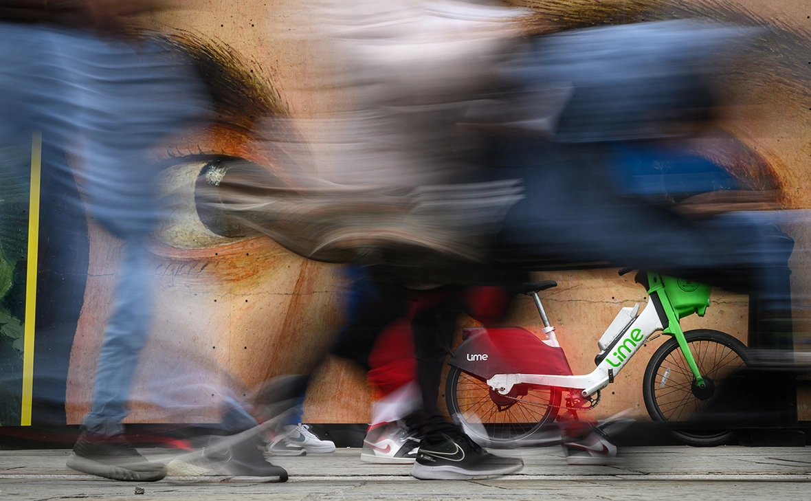 Leon Neal / Getty Images