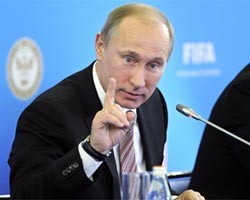 В.Путин предложил фанатам "отбуцкать за углом" главу РФС С.Фурсенко