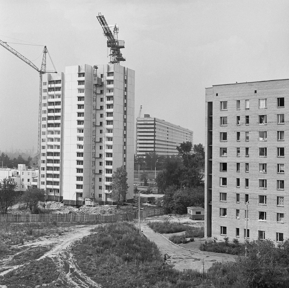Строительство жилого дома на Бакинской улице микрорайона Ленино-Дачное