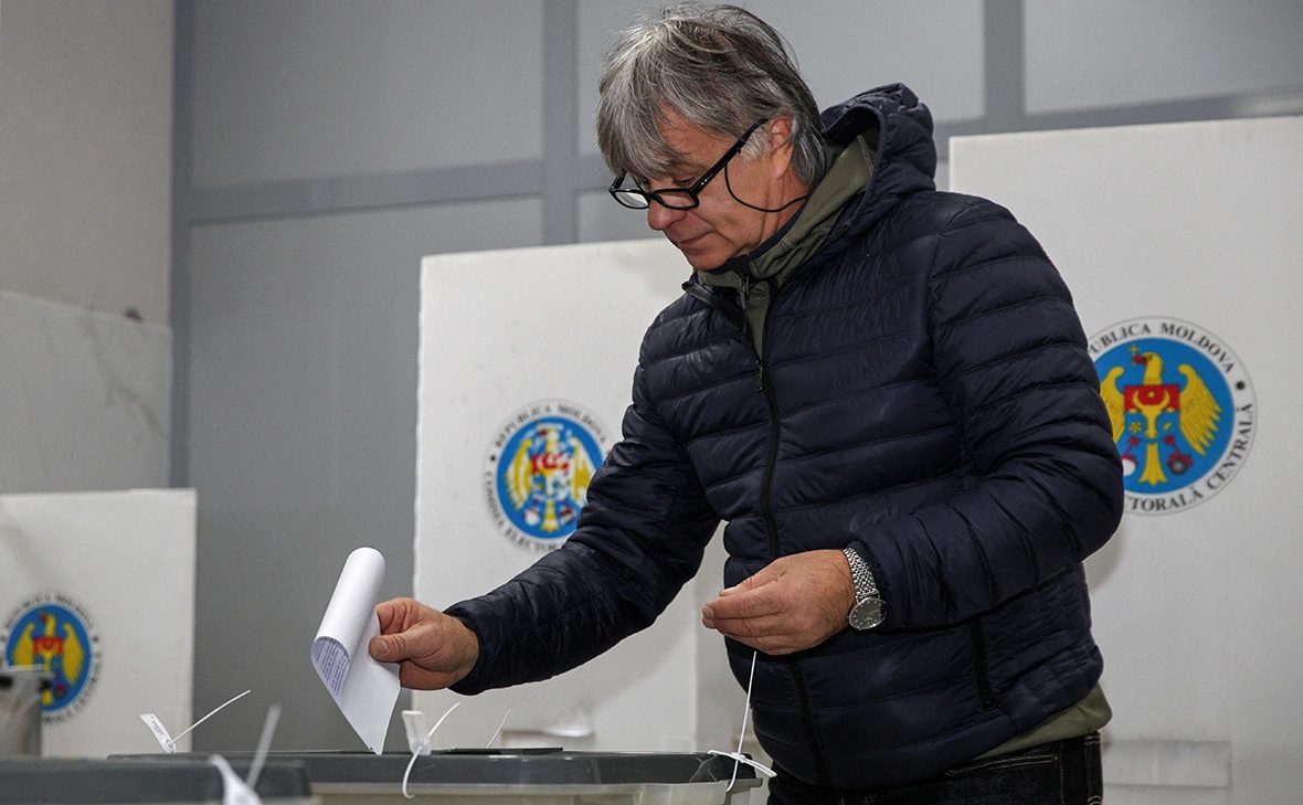 Vladislav Culiomza / Reuters