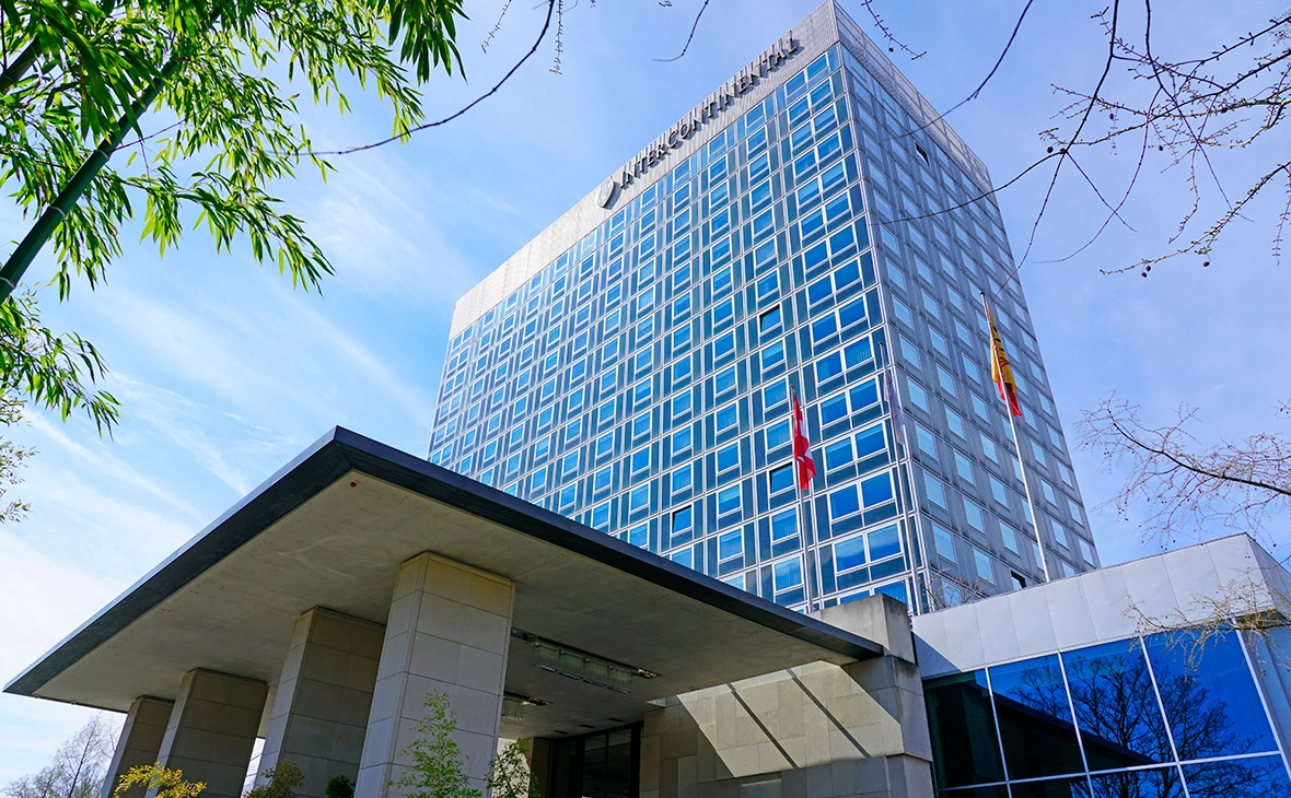 EQRoy / Shutterstock