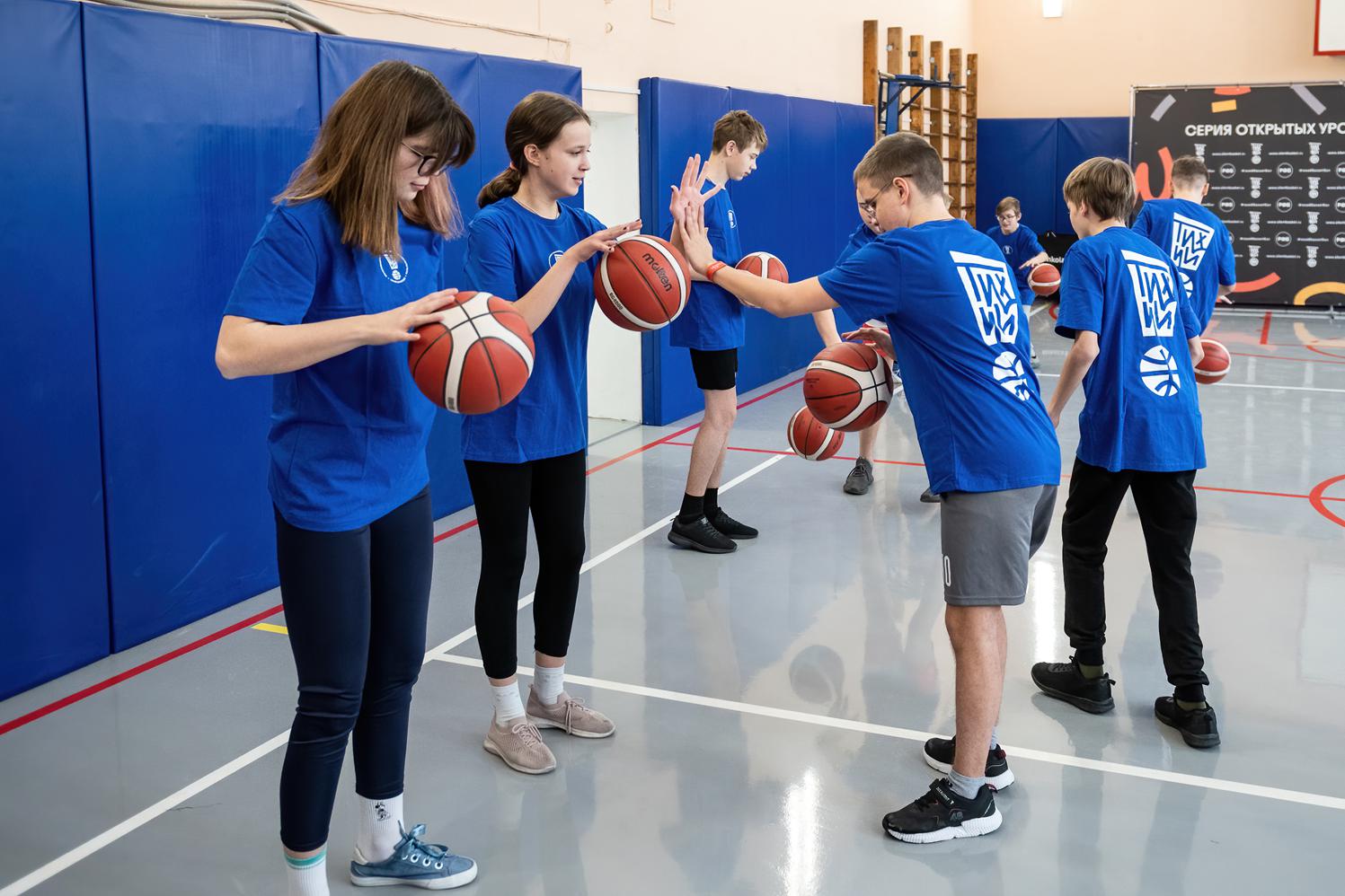 Мастер-класс по баскетболу для детей с нарушением интеллекта, Москва, ноябрь 2022