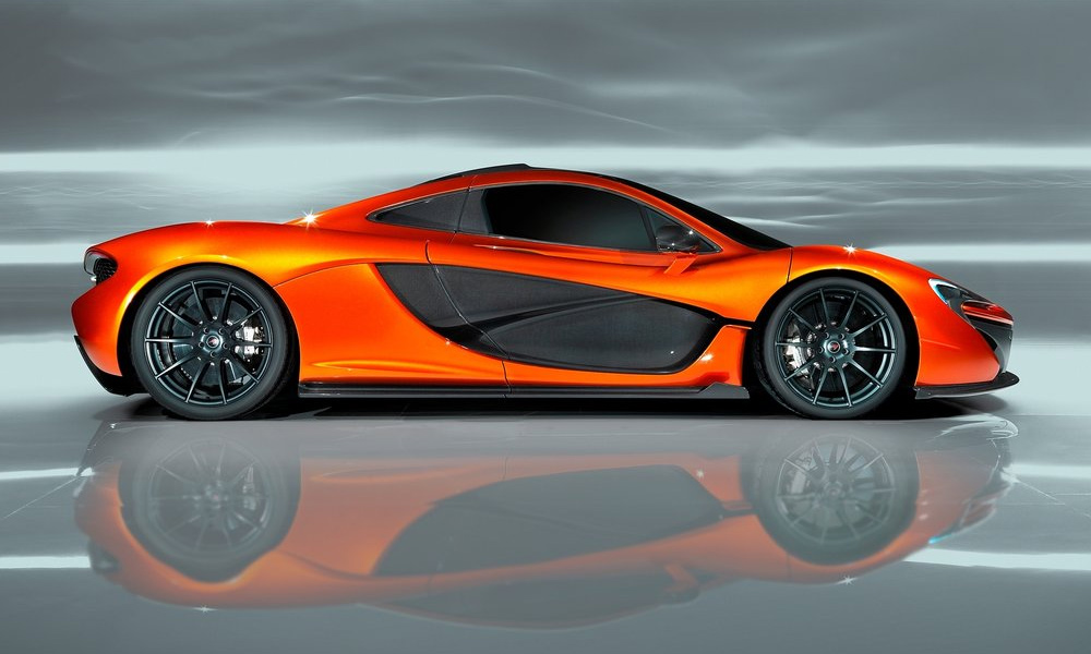 McLaren показал суперкар мощностью в 1000 л. с. 