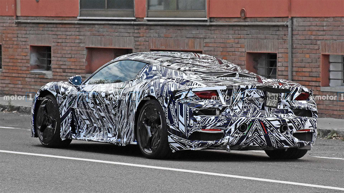 Новый спорткар Maserati впервые заметили на тестах