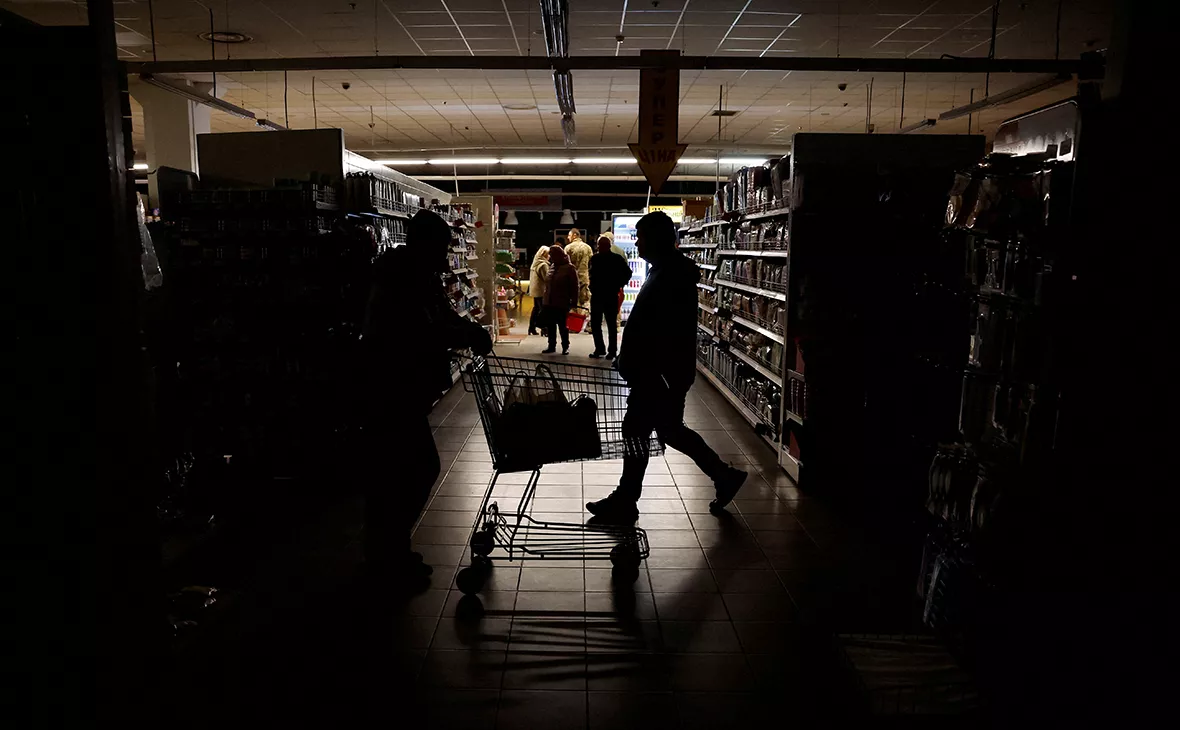 Clodagh Kilcoyn / Reuters