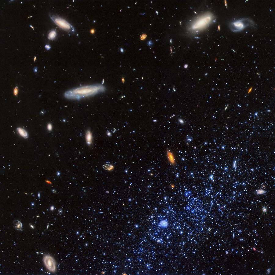 Карликовая галактика Leo P. На ее примере можно увидеть, как звезды формируются без влияния более крупных галактик, таких как Млечный Путь или Андромеда. Галактика Leo P начала формировать свои звезды, но прекратила вскоре после Эпохи реионизации. Большинство карликовых галактик, прекративших образование звезд, не возобновляют процесс, но Leo P стала исключением