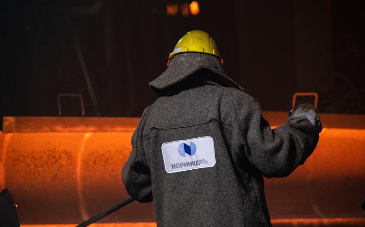 Bloomberg узнал о поисках «Норникелем» нового партнера для завода в Китае