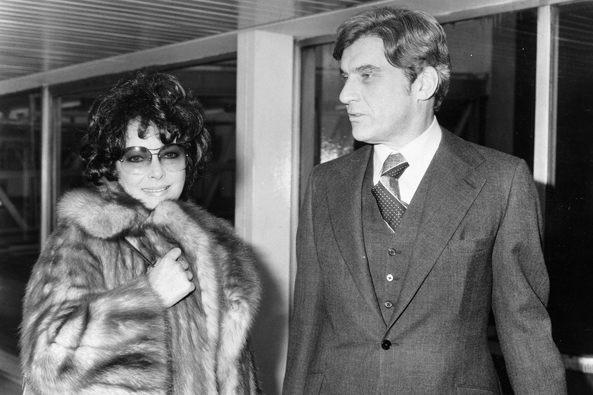 Элизабет Тейлор и Джон Уорнер. 1977 год