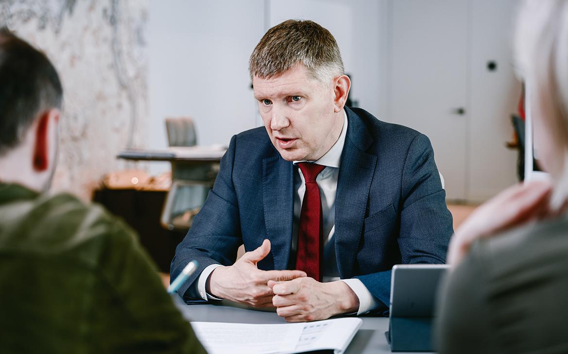 Решетников предложил упростить ветеранам спецоперации открытие бизнеса