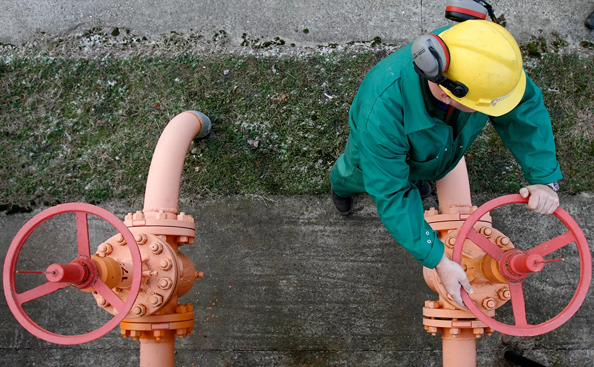 Karoly Arvai / Reuters