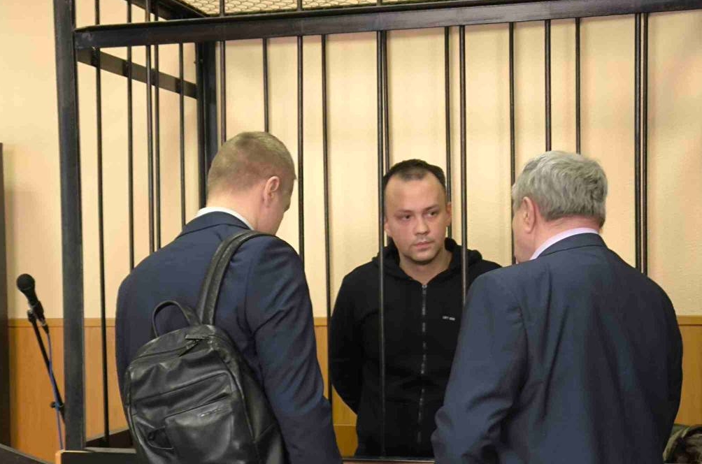 Скандал с фирмой-"прокладкой" в Саратовской области: депутаты потребовали назват