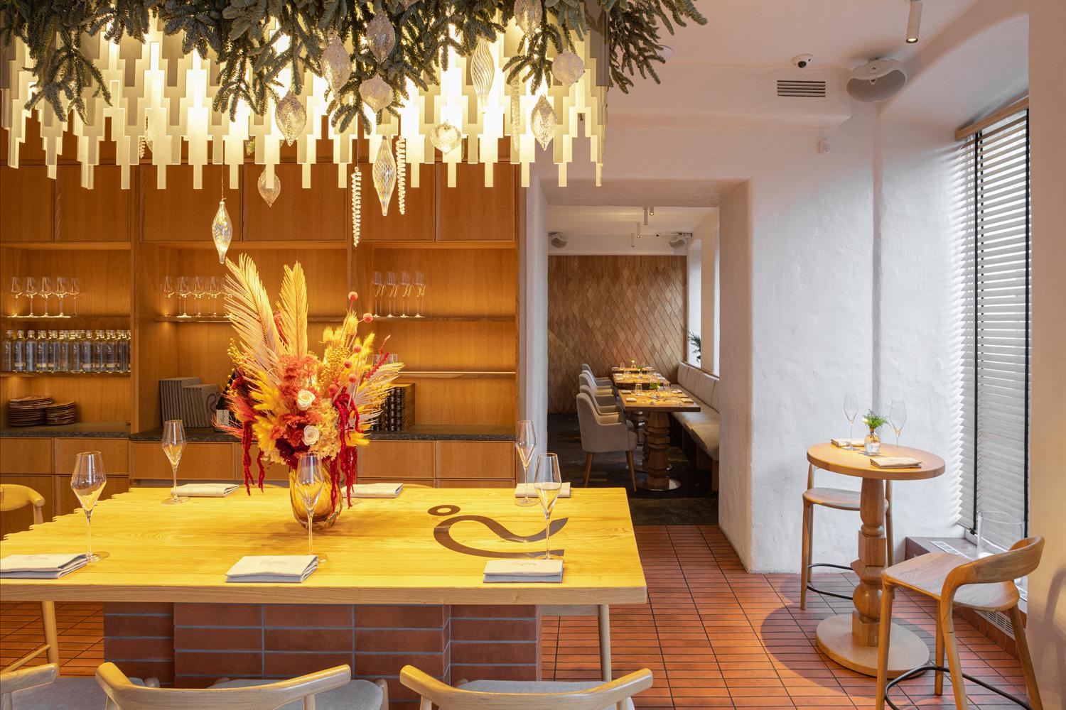 Интерьер ресторана Regions