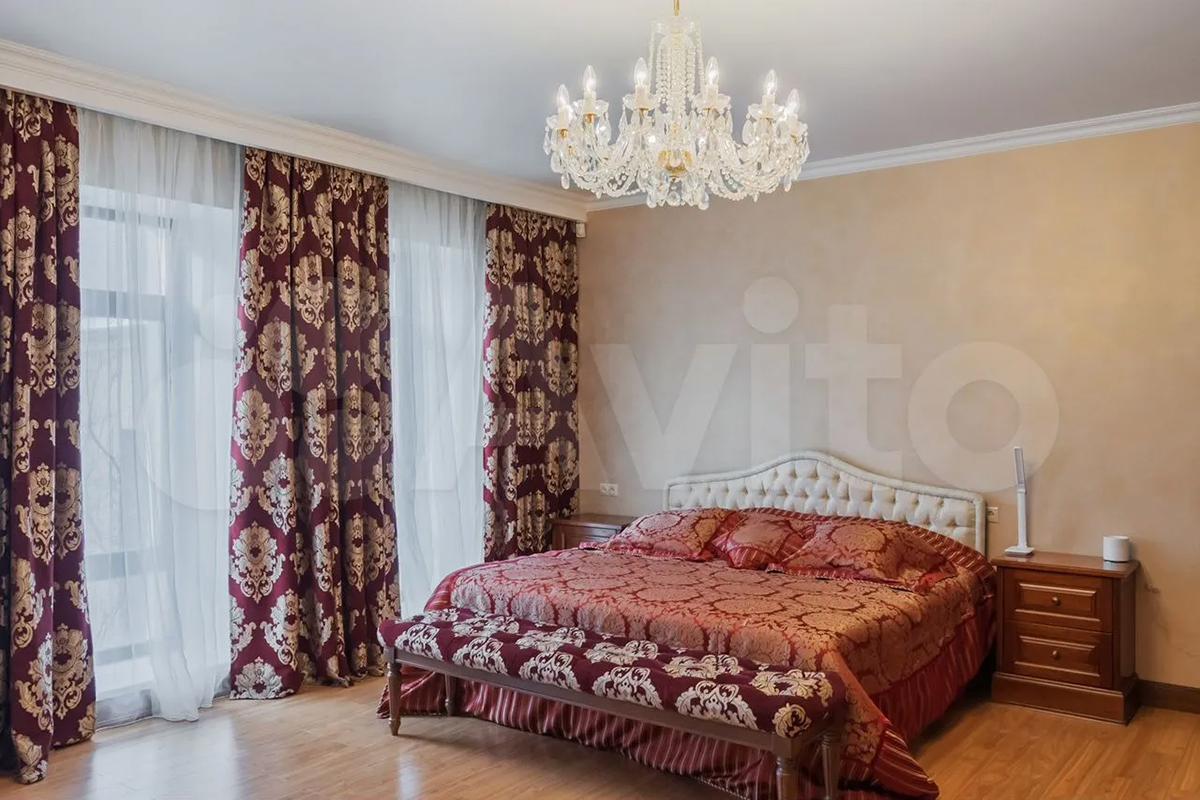 Как выглядят самые дорогие продающиеся в мегаполисах России дома