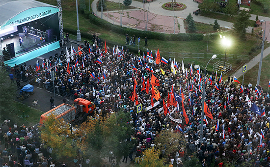 Участники митинга оппозиции &laquo;За сменяемость власти&raquo; в&nbsp;районе Марьино