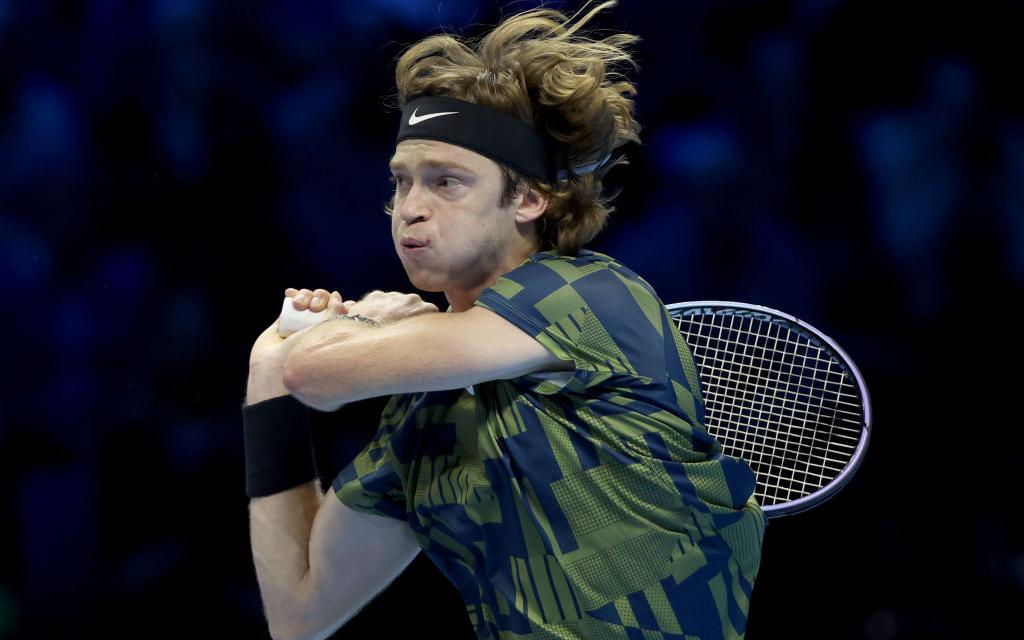 Рублев впервые в карьере вышел в полуфинал Итогового турнира ATP