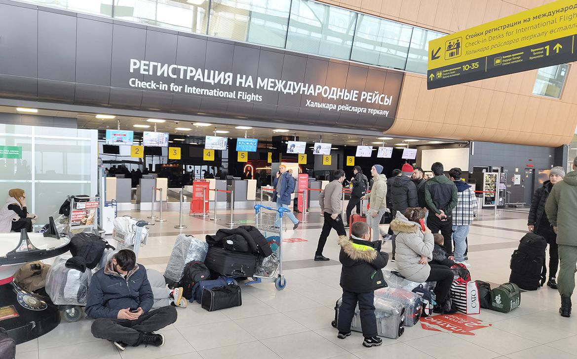 Аэропорт Казани временно закрыли на вылет и прием самолетов