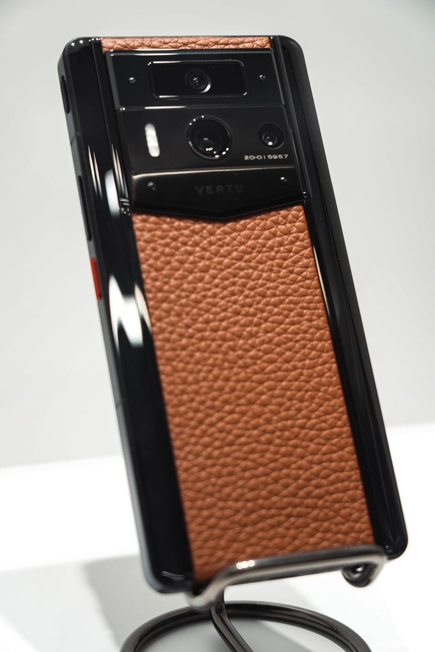 Открытие корнера Vertu в restore: