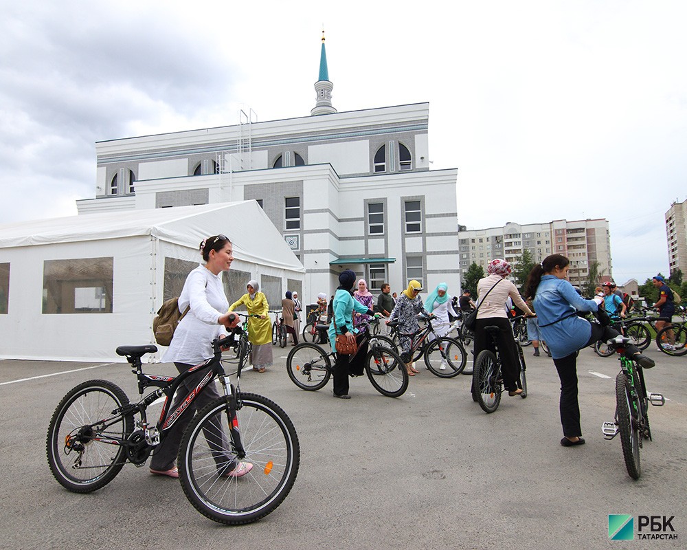 Мусульманский велопробег по мечетям Казани.