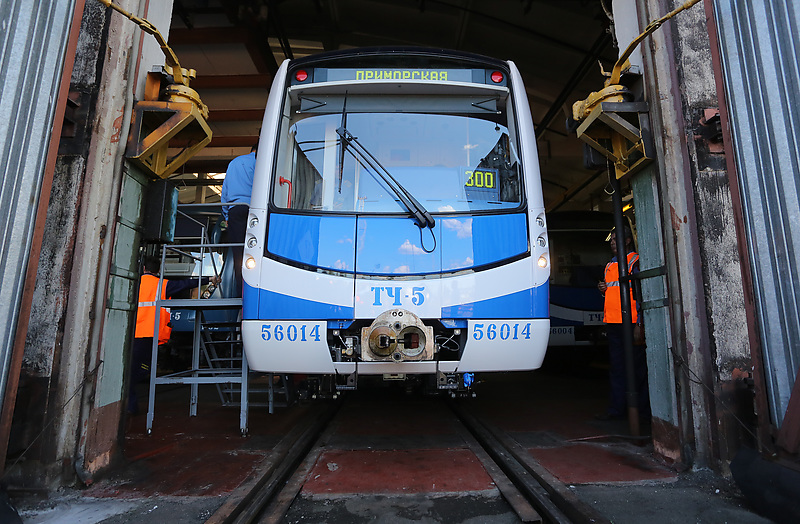 Новые вагоны петербургского метро