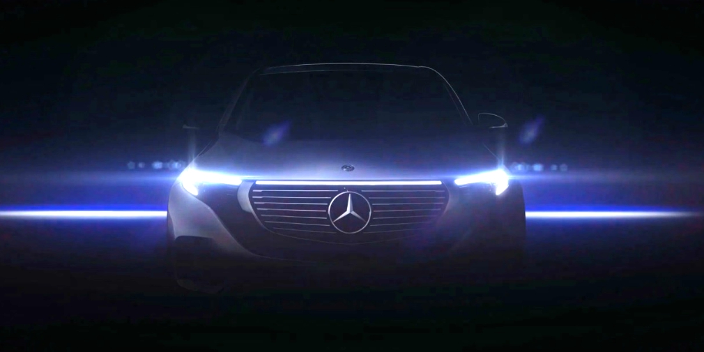 Mercedes показал внешность электрического кроссовера