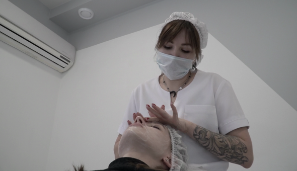 «Немного присели»: в Прикамье активизировался спрос на косметологов