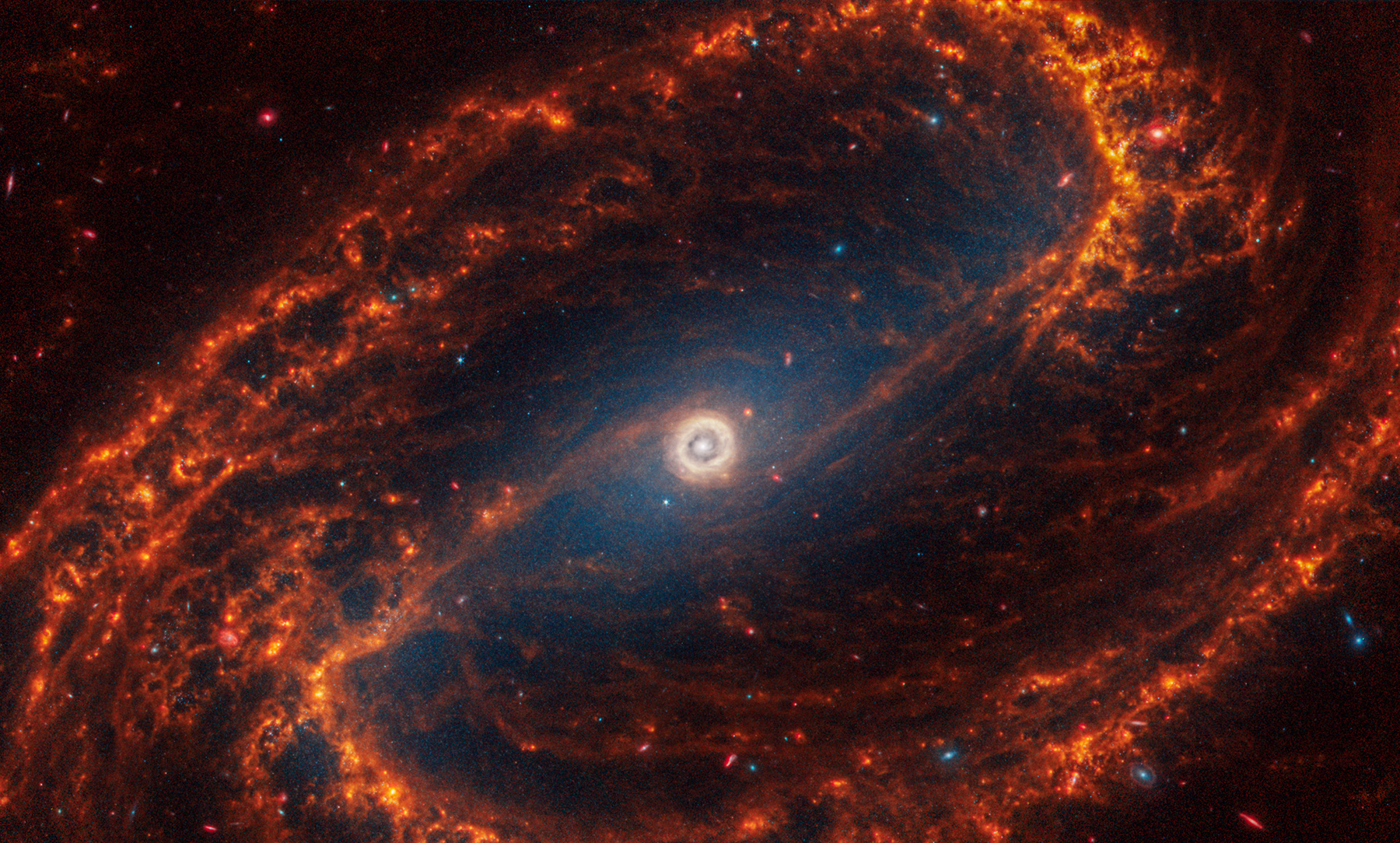 NGC 1300&nbsp;&mdash; галактика в созвездии Эридан. В центре спирали расположена сверхмассивная черная дыра. Галактика находится на расстоянии 69 мл световых лет