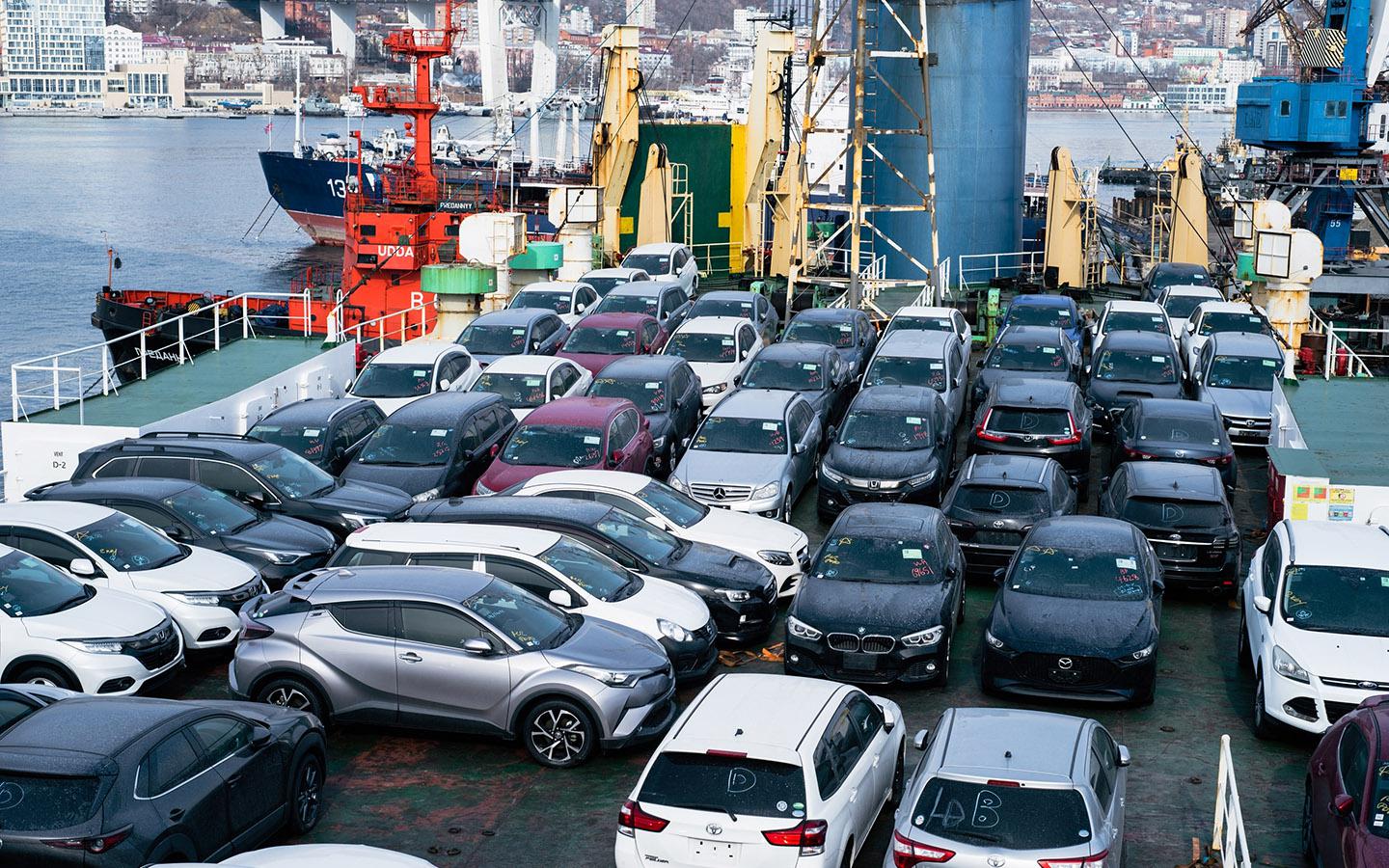 Ввоз автомобилей через Владивосток достиг уровня до введения санкций