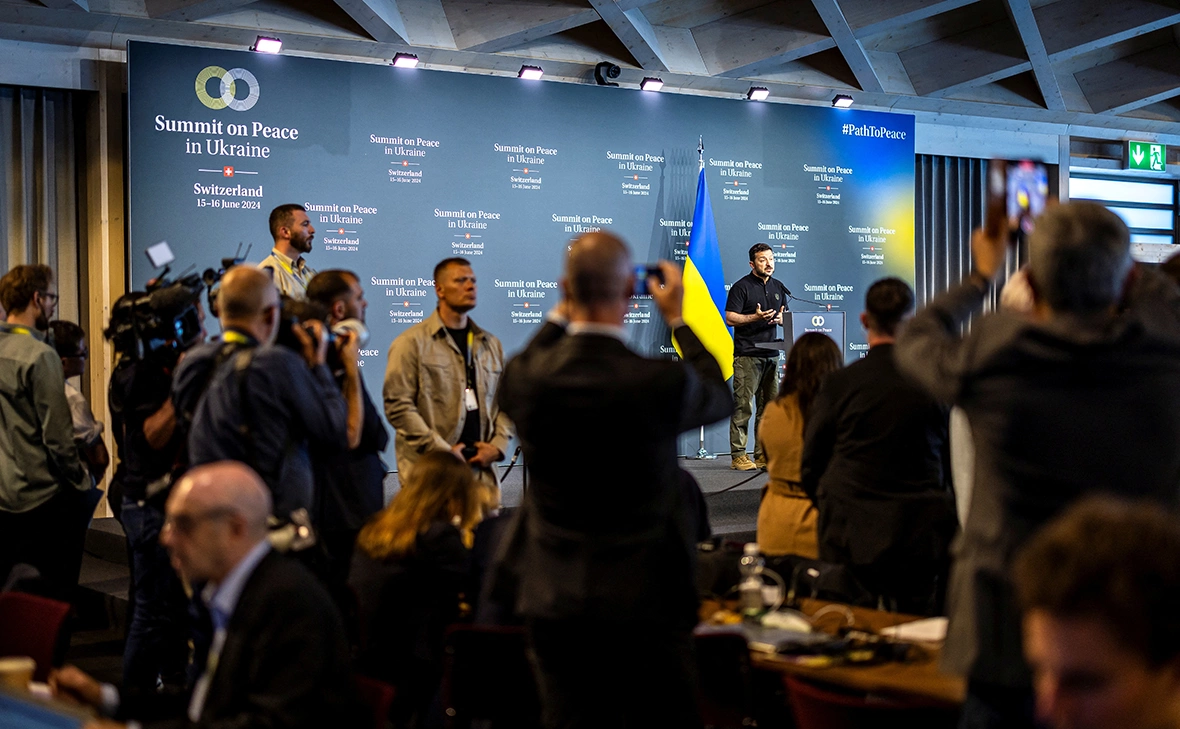 Michael Buholzer / Reuters