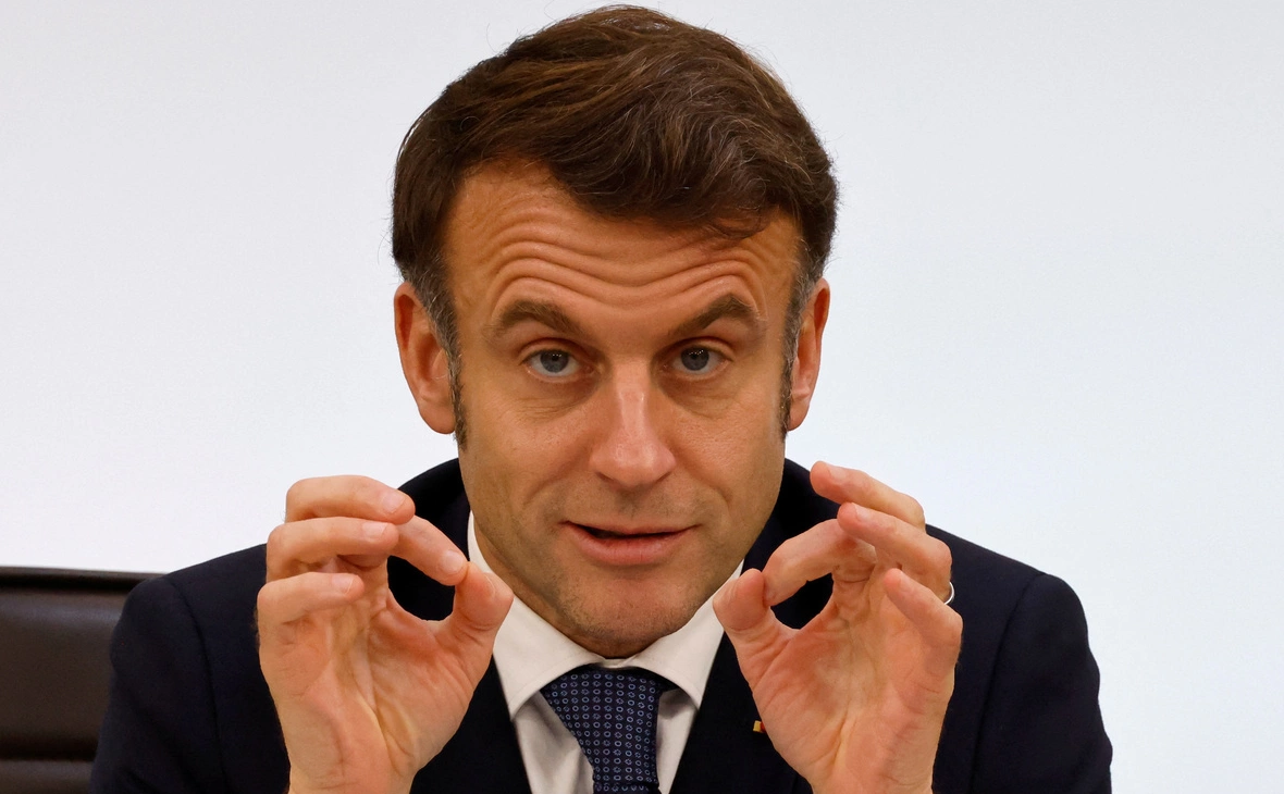 Ludovic Marin / Reuters