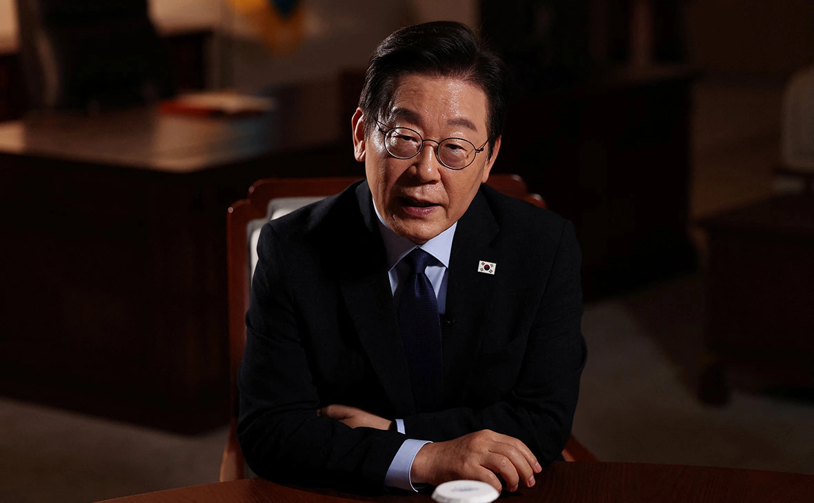 Kim Hong-Ji / Reuters