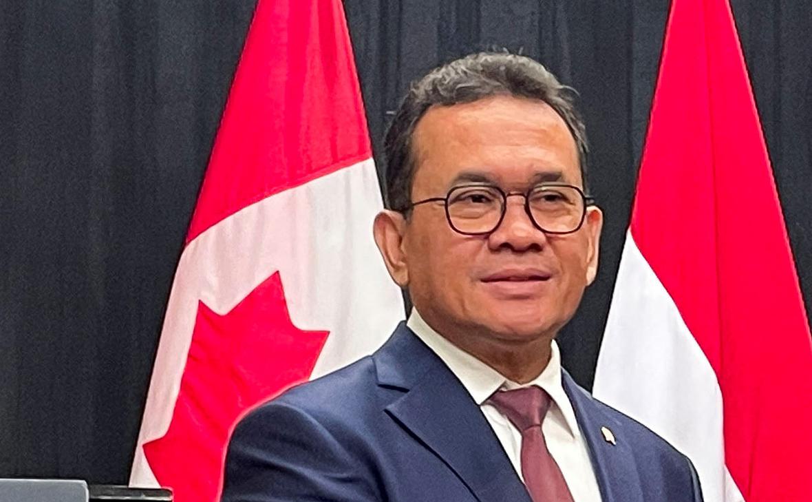 Буди Сантосо