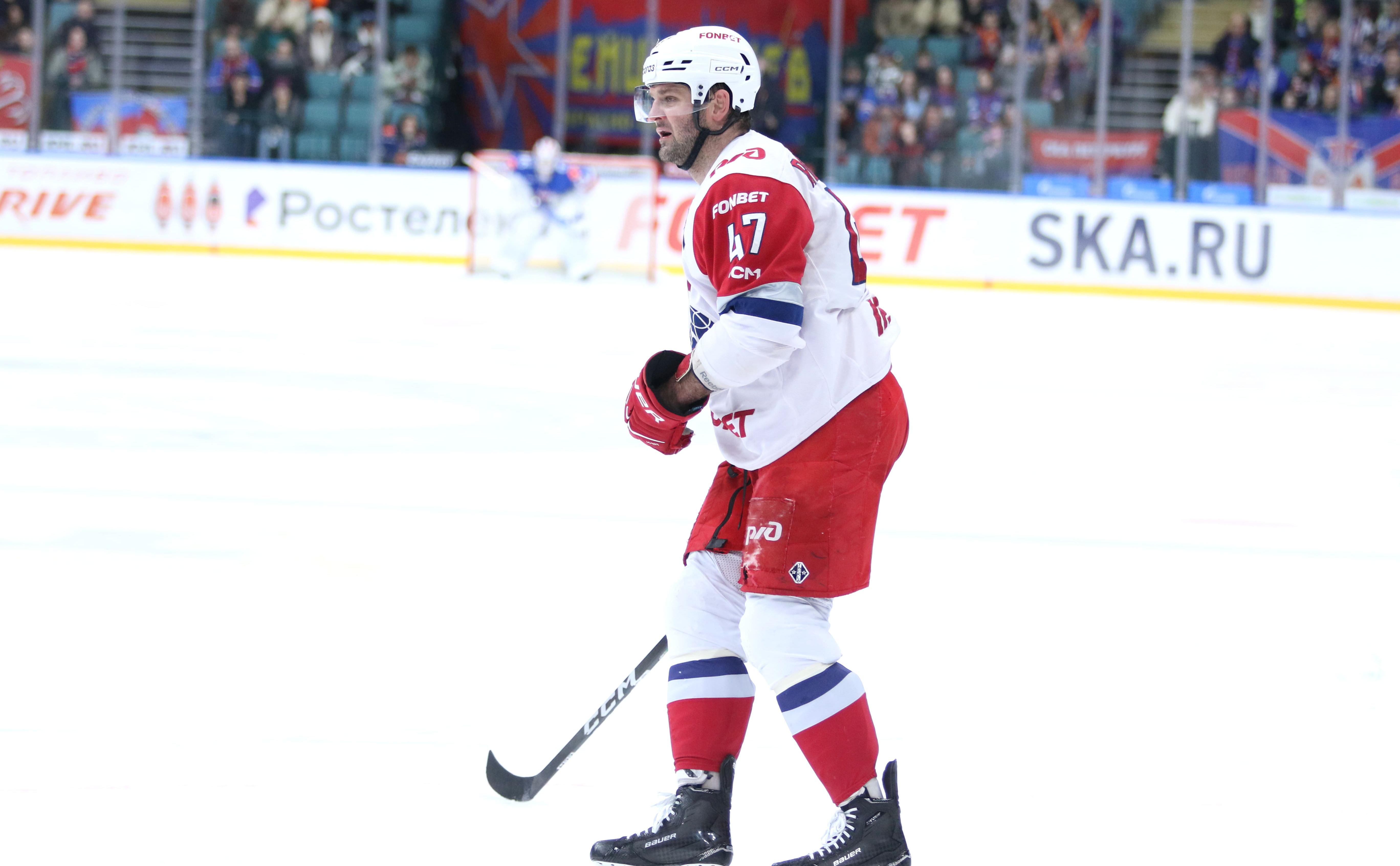 «Локомотив» отыгрался с 0:2 и победил «Спартак» в первом матче плей-офф