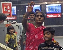 В Индии 20 человек пострадали при экстренной посадке самолета